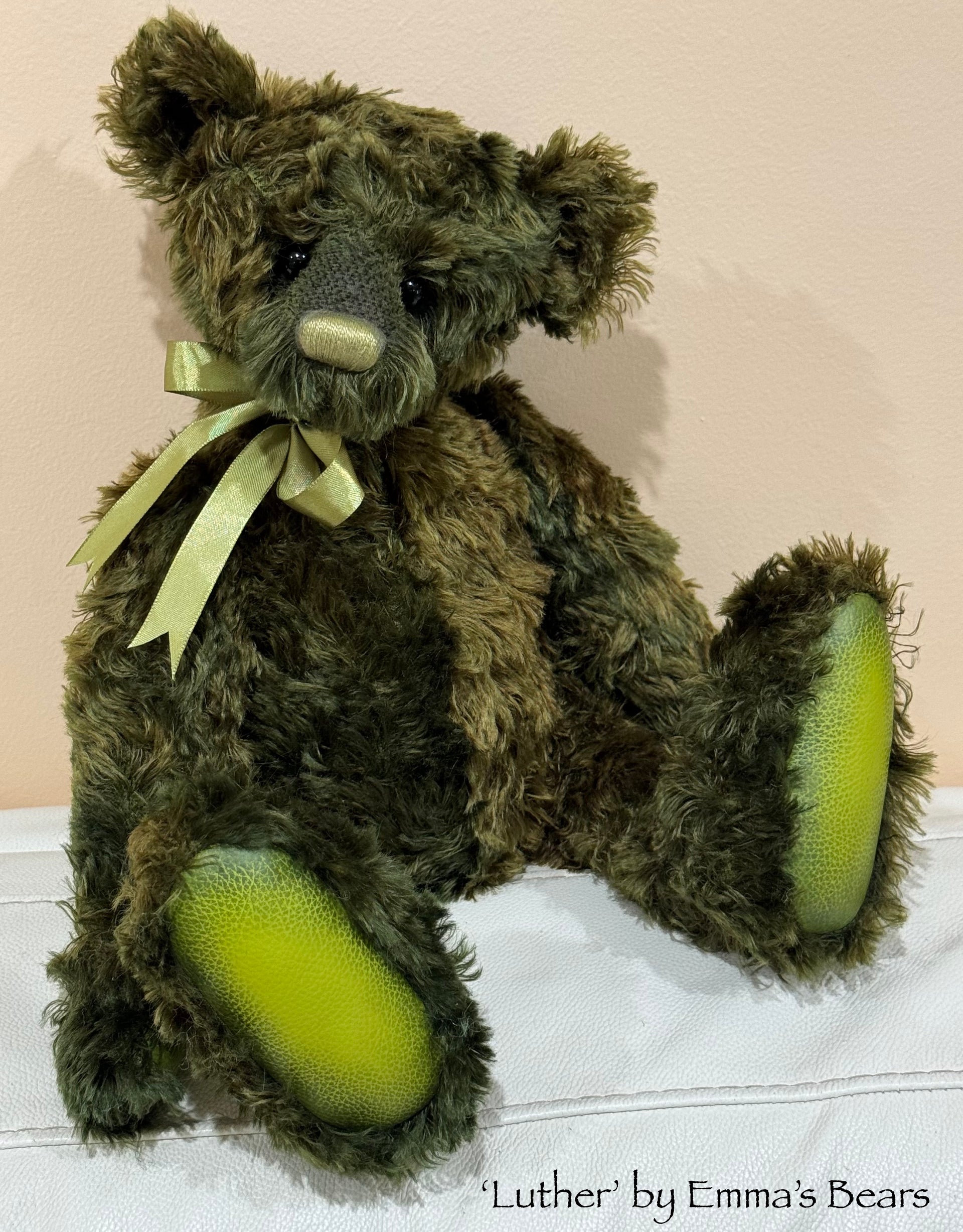 Luther - 17" mohair artist bear by Emma's Bears - OOAK