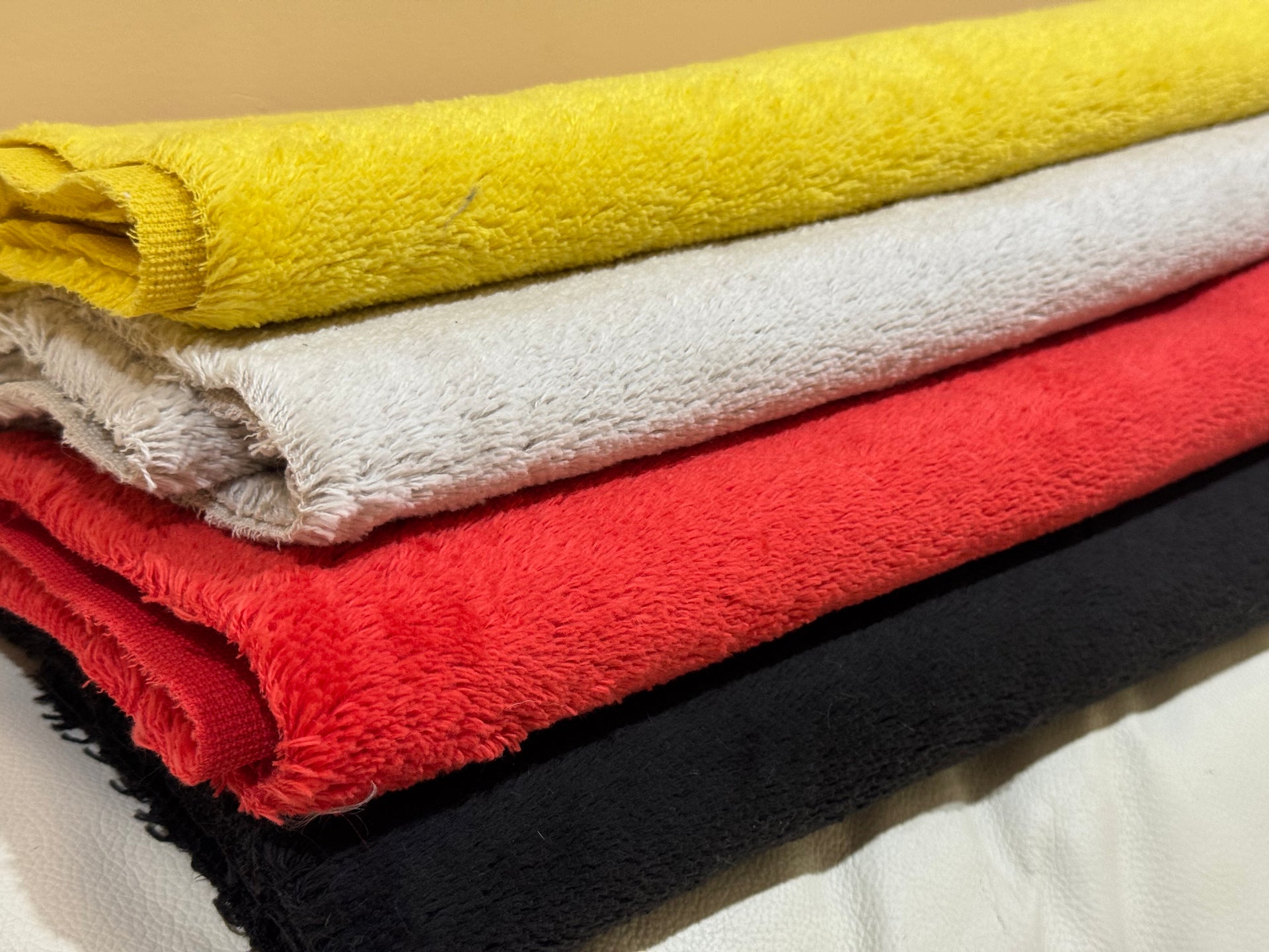 Cotton Fur - Straight 7mm Pile - Happy Yellow