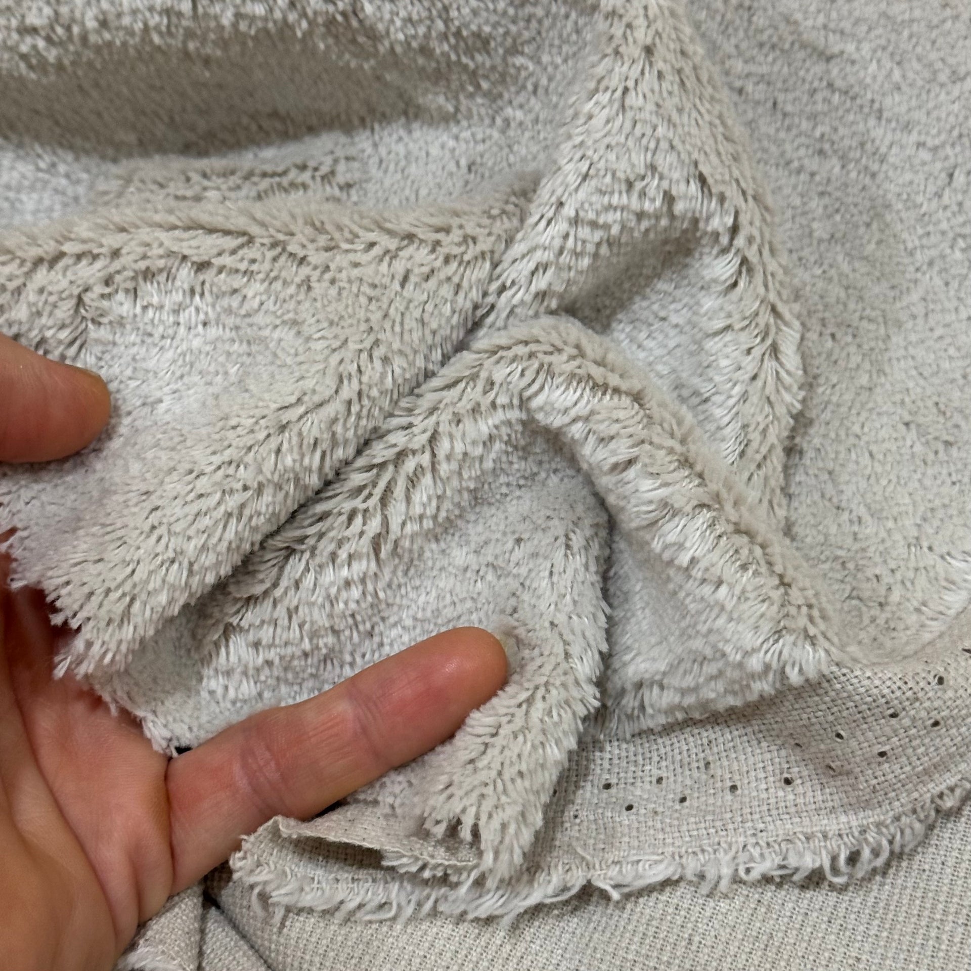 Cotton Fur - Straight 7mm Pile - Stone Grey