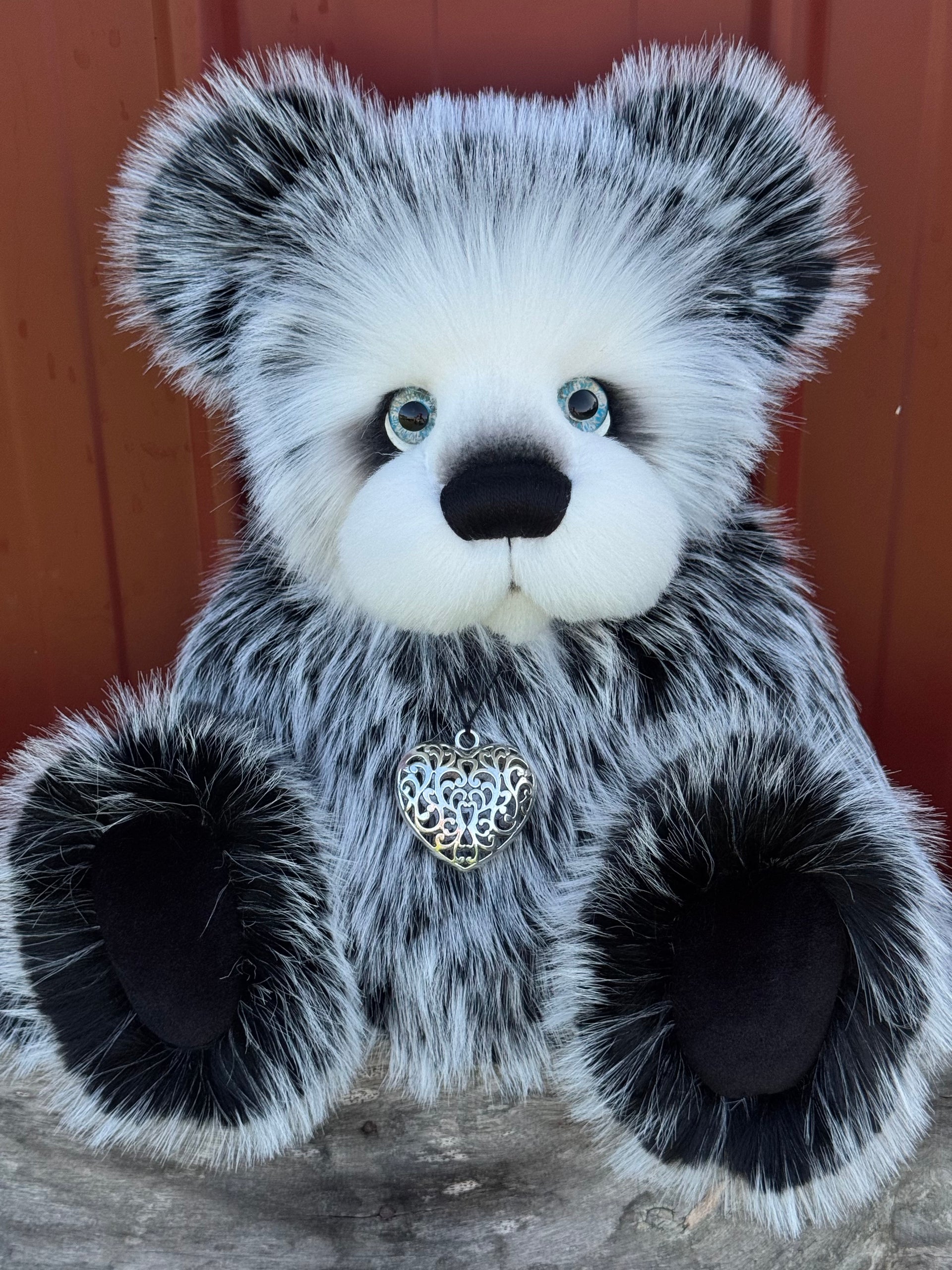 Bubbledove - 17" Luxury faux fur artist bear by Emma's Bears - OOAK