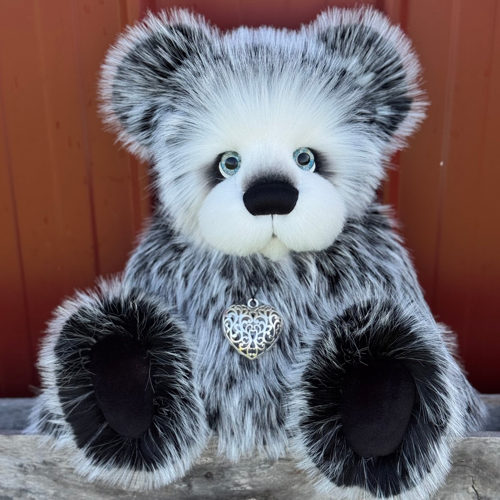 Bubbledove - 17" Luxury faux fur artist bear by Emma's Bears - OOAK