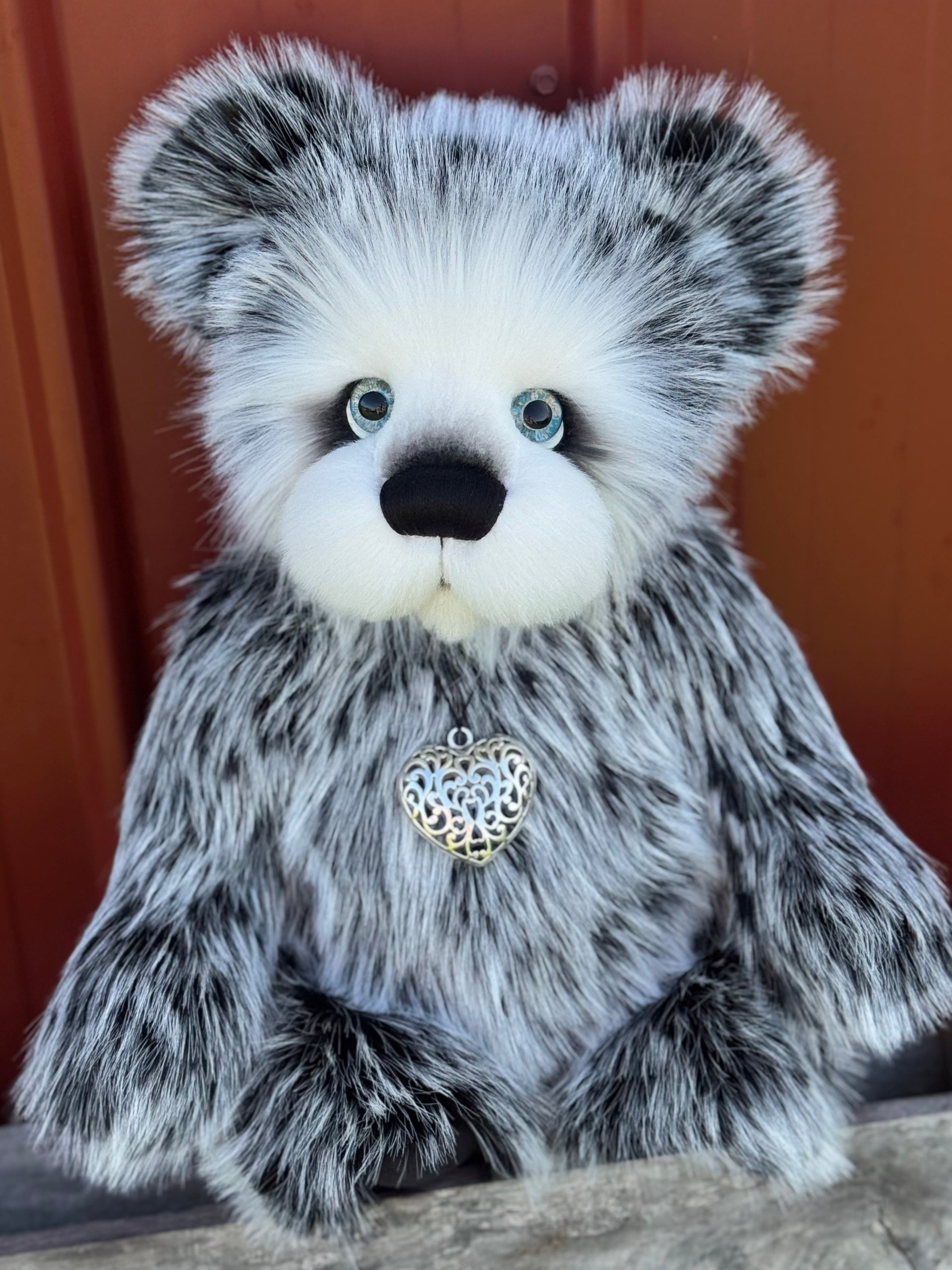 Bubbledove - 17" Luxury faux fur artist bear by Emma's Bears - OOAK
