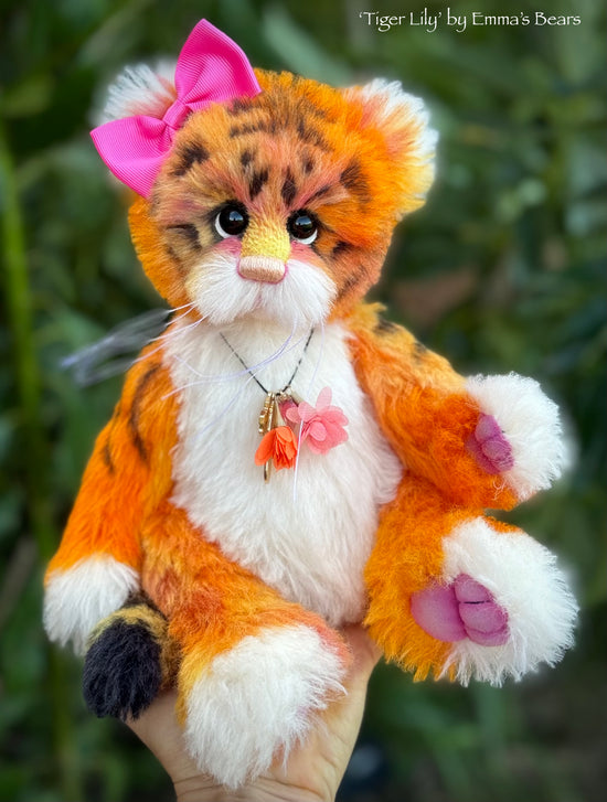 Tiger Lily - 12" Hand-dyed alpaca artist Tiger Teddy by Emma's Bears - OOAK