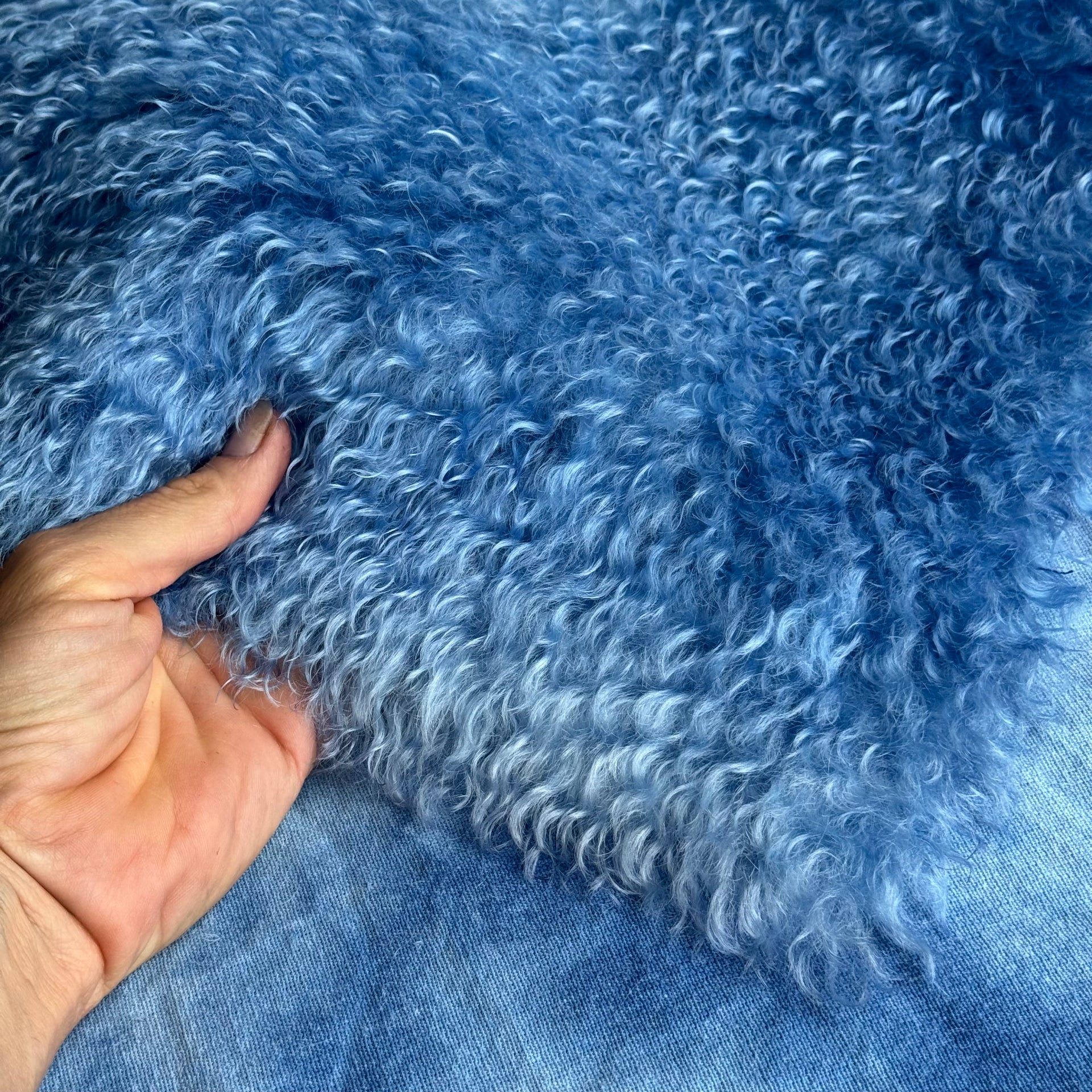 Curlylocks Mohair - Hand Dyed Denim Batik - Fat 1/4m - FEB089