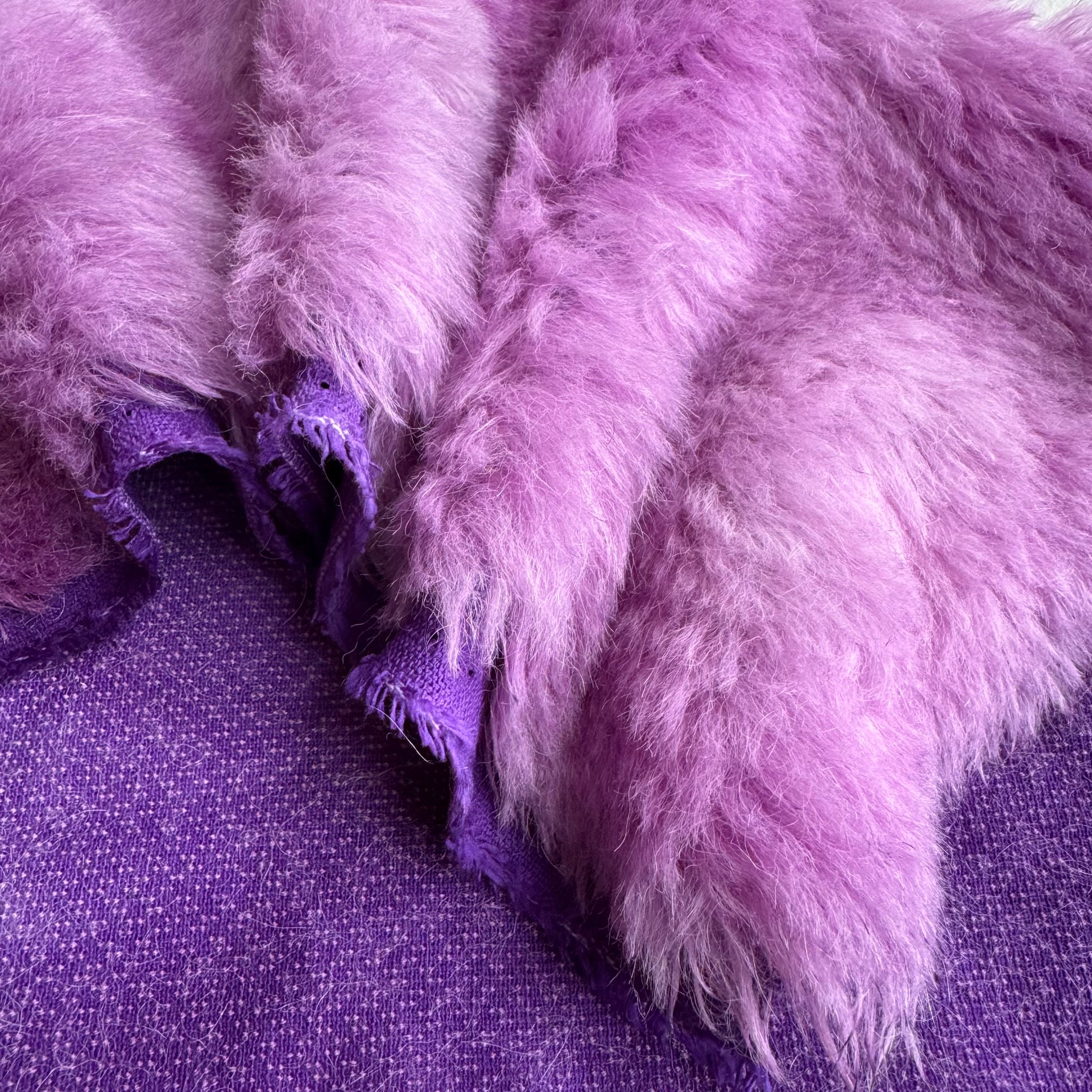 Long Alpaca - Hand Dyed Orchid Batik - Fat 1/8m - FEB095