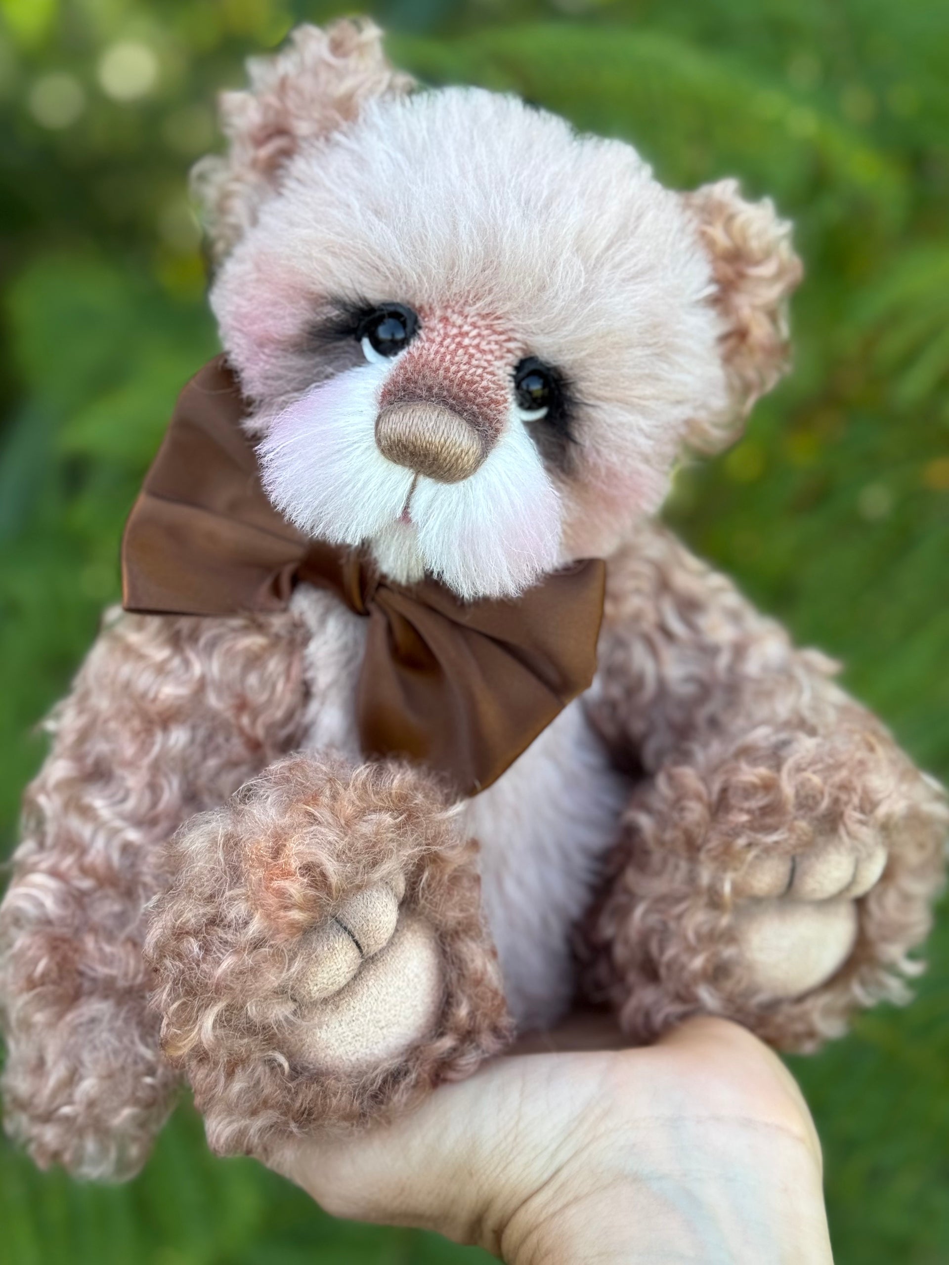 Angus-Acorn - 11" Hand-dyed curly kid mohair Artist Bear by Emma's Bears - OOAK