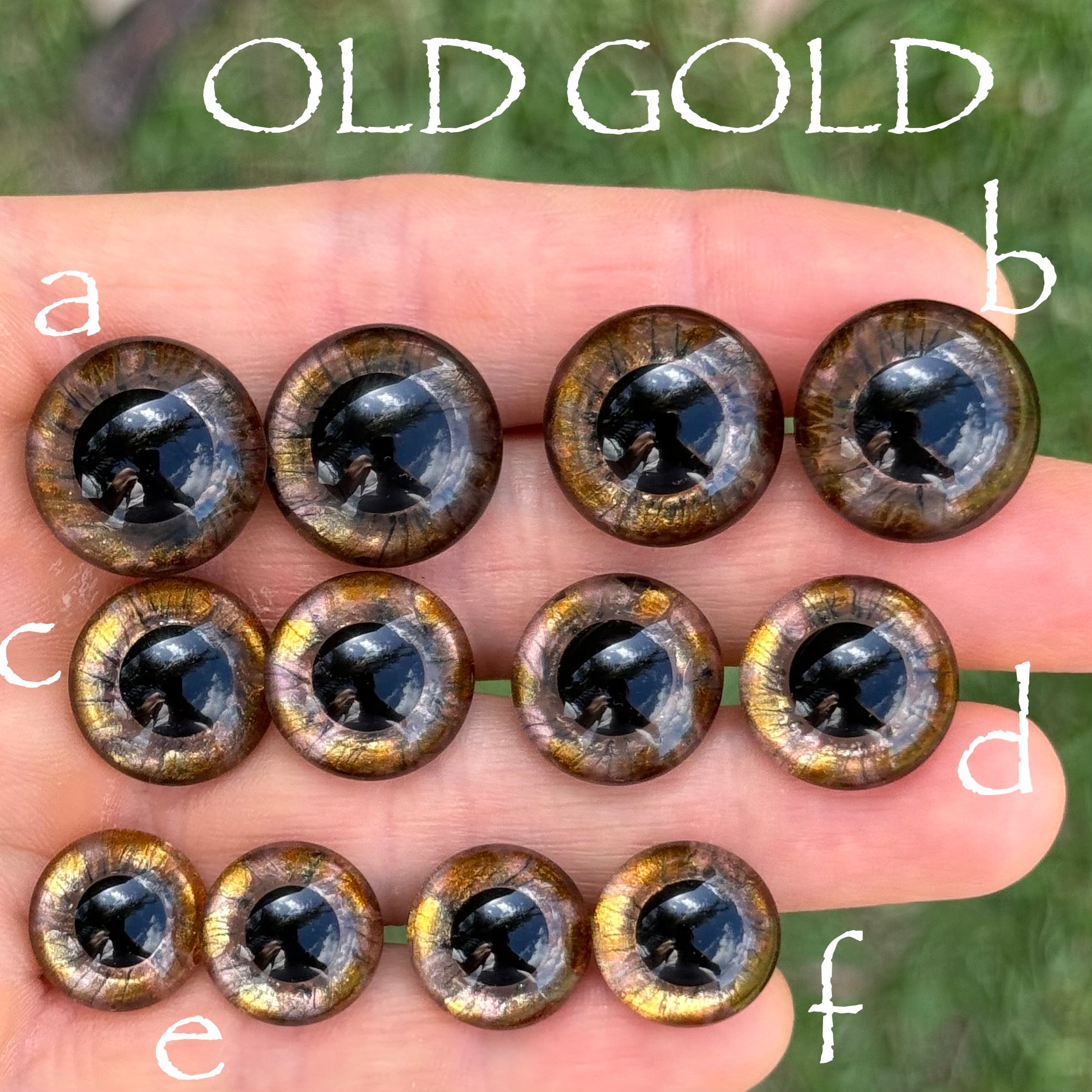 Hand Painted Eyes - Old Gold