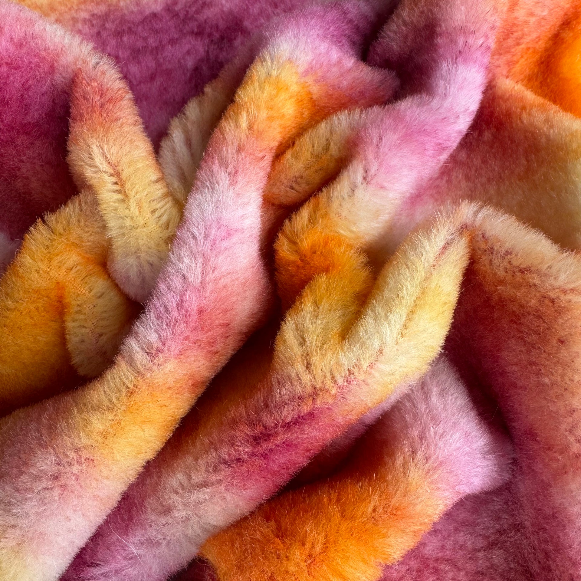 10mm Alpaca  - Hand Dyed Sunset Clouds - Fat 1/8m  - DEC055