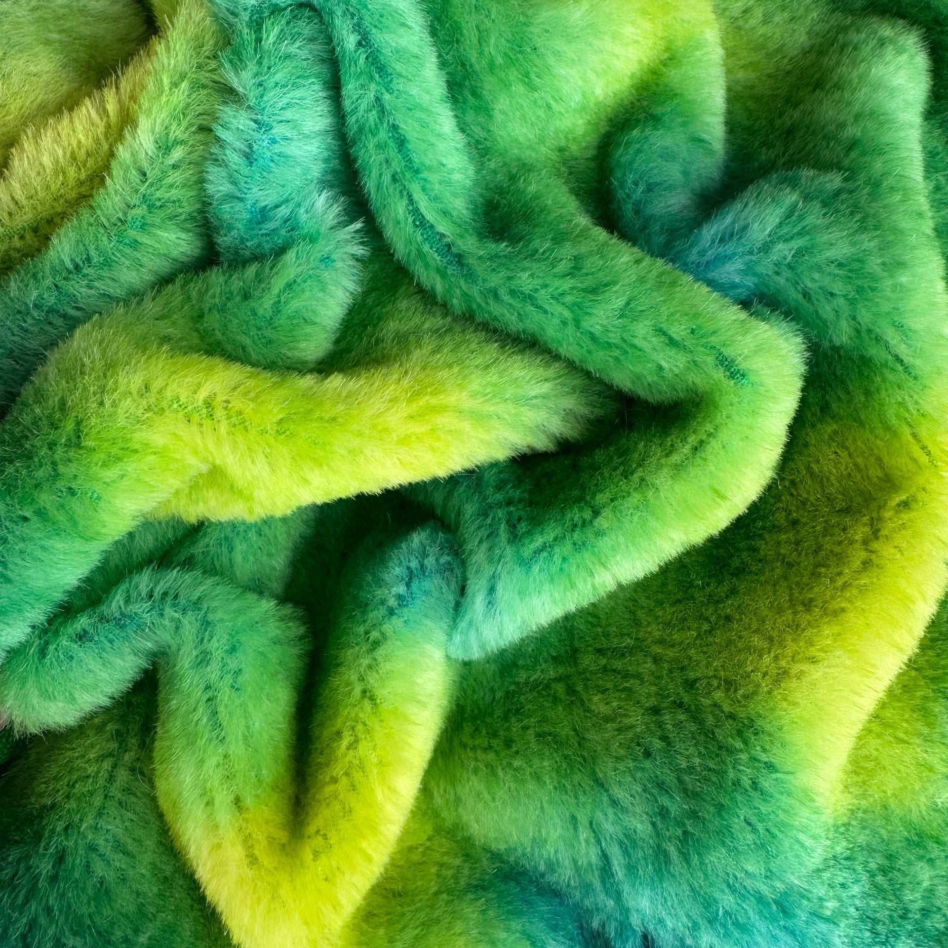 10mm Alpaca  - Hand Dyed Ripe Lime - Fat 1/8m  - DEC058