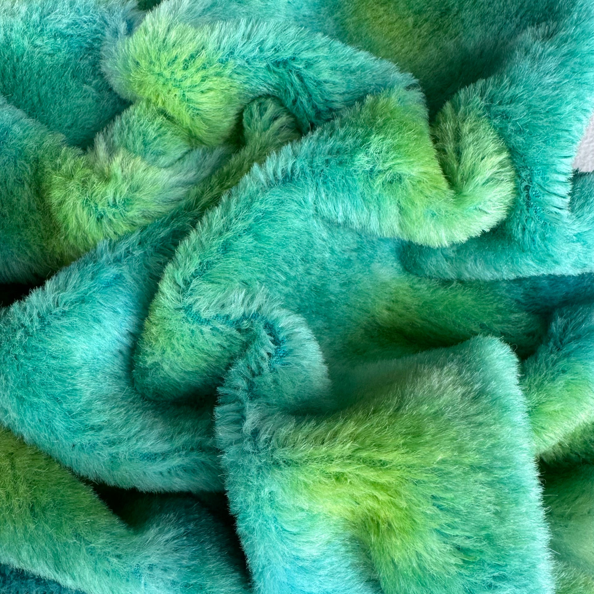 10mm Alpaca  - Hand Dyed Lime Turquoise - Fat 1/8m  - DEC060