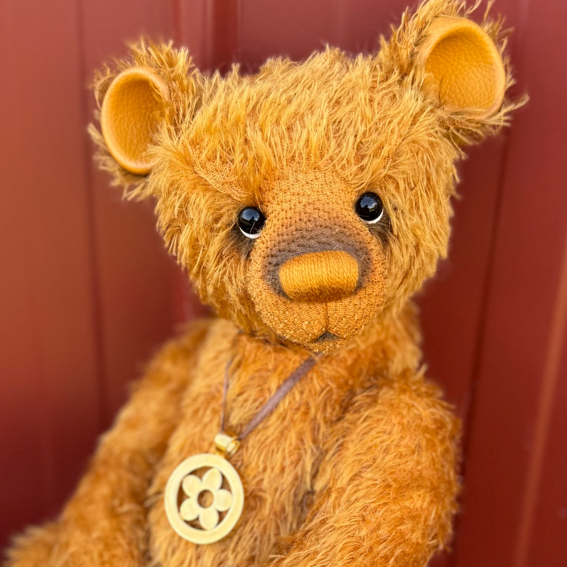 Foxglove - 16" Traditional mohair bear by Emma's Bears - OOAK