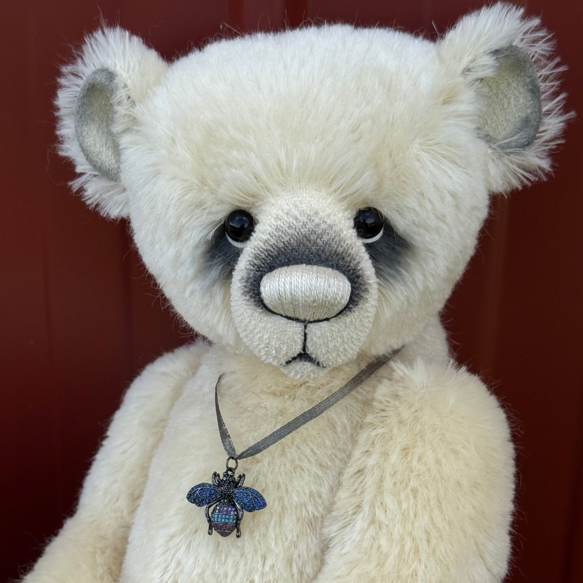 Bumbleghost - 16" Traditional mohair bear by Emma's Bears - OOAK