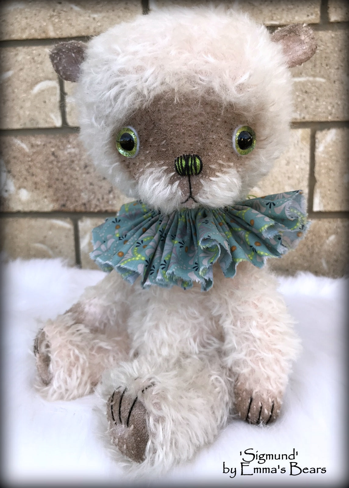 Sigmund - 13" hand-dyed double thick mohair Artist Bear by Emma's Bears - Limited Edition
