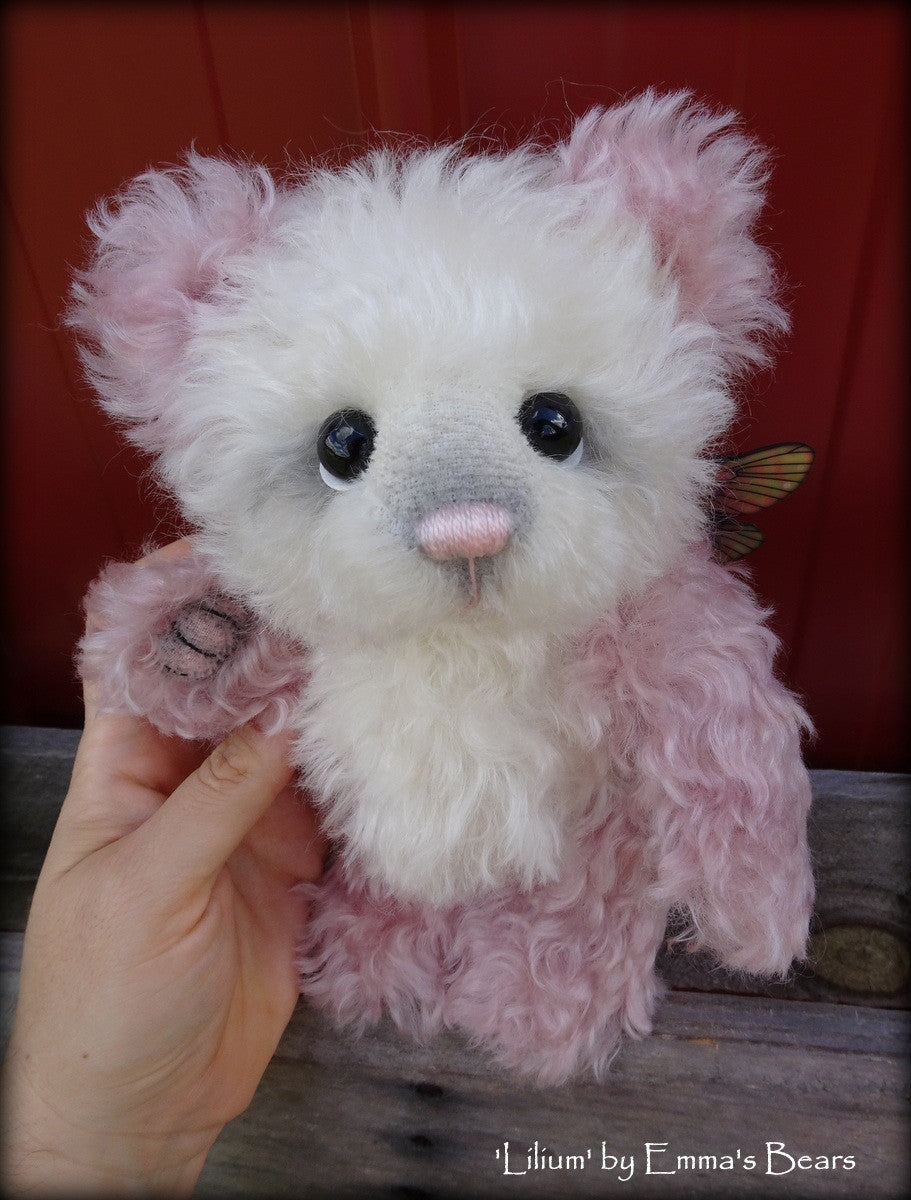 Lilium - 9IN hand dyed kid mohair bear by Emmas Bears - OOAK