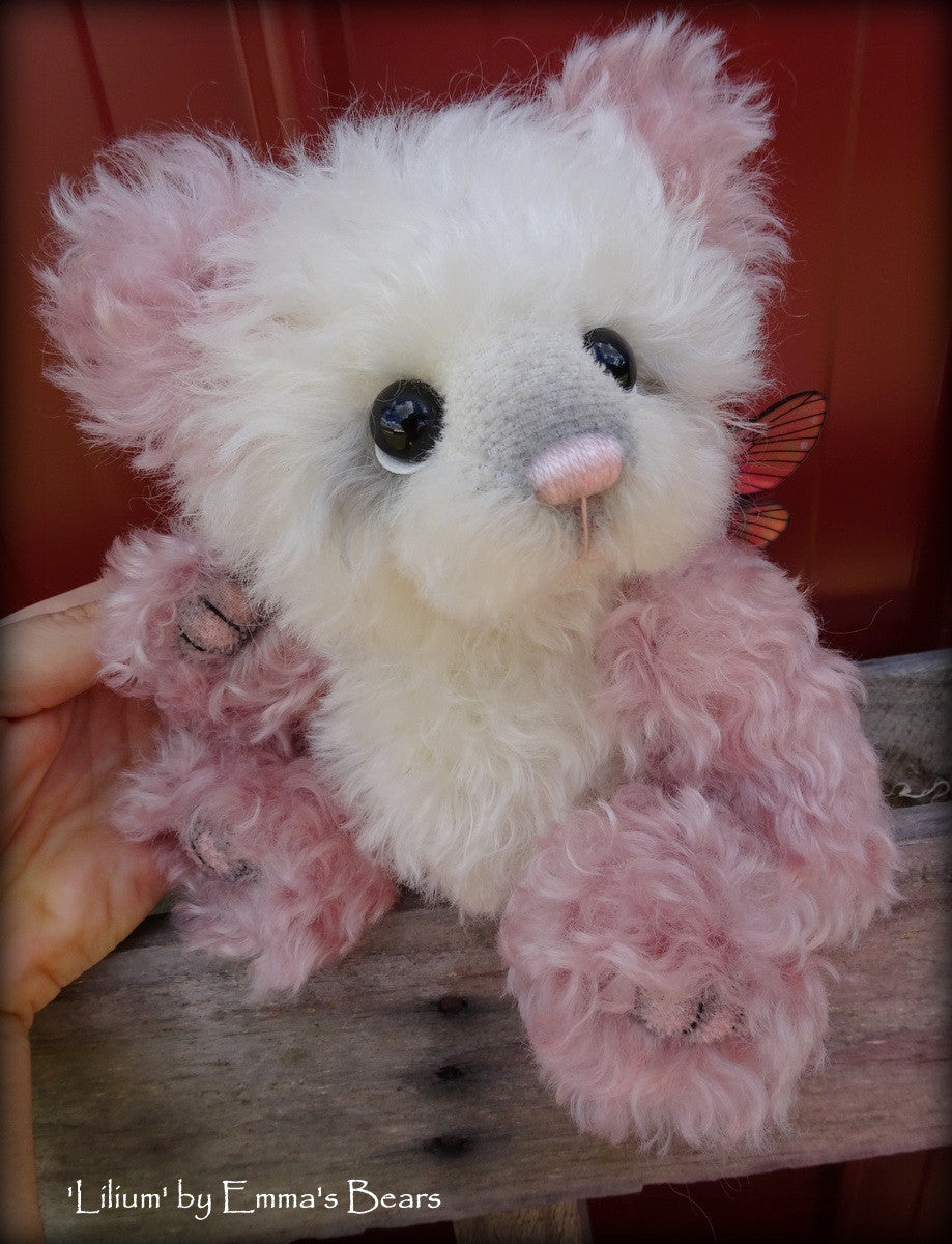 Lilium - 9IN hand dyed kid mohair bear by Emmas Bears - OOAK