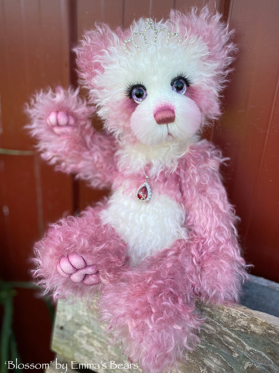 Blossom - 16" Hand-dyed Curlylocks Mohair Artist Bear by Emma's Bears - OOAK