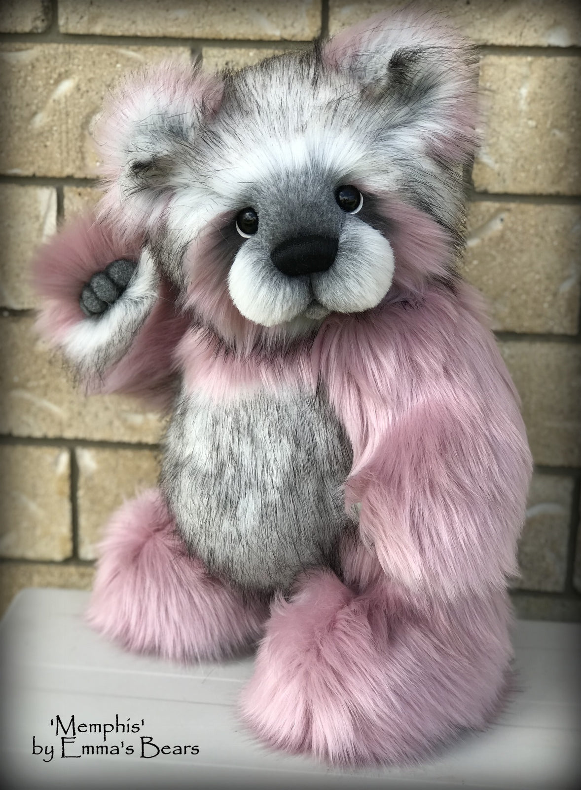 Memphis - 21" faux fur Artist Bear by Emma's Bears - OOAK